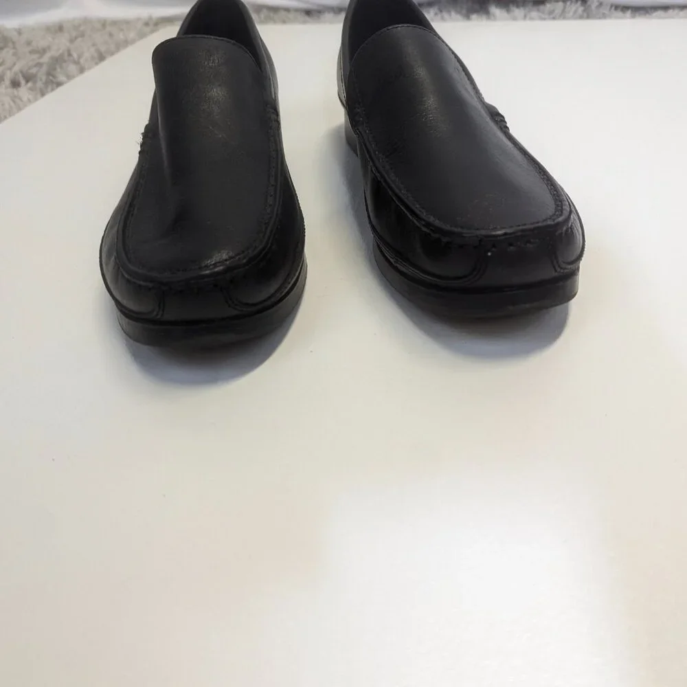 Croft & Barrow Men's Black Leather Loafers Size 10